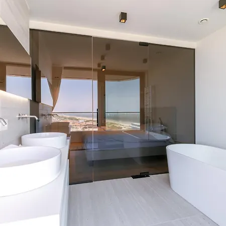 Huswell - Coastal Luxury Unit With Panoramic View בית נופש